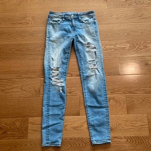 american eagle ripped jeans